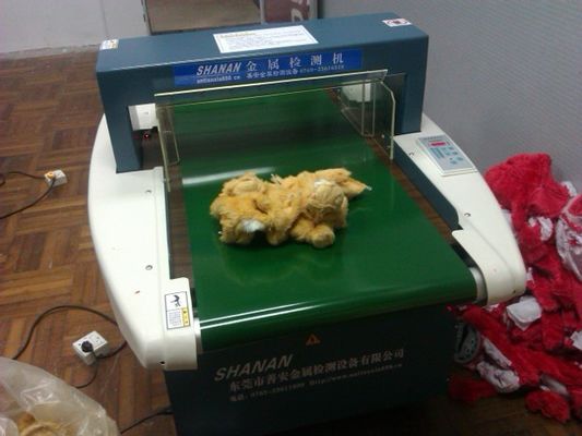 تلنگر فلزی سوزن نوار نقاله 50-60Hz با 60 * 12cm تونل منظم